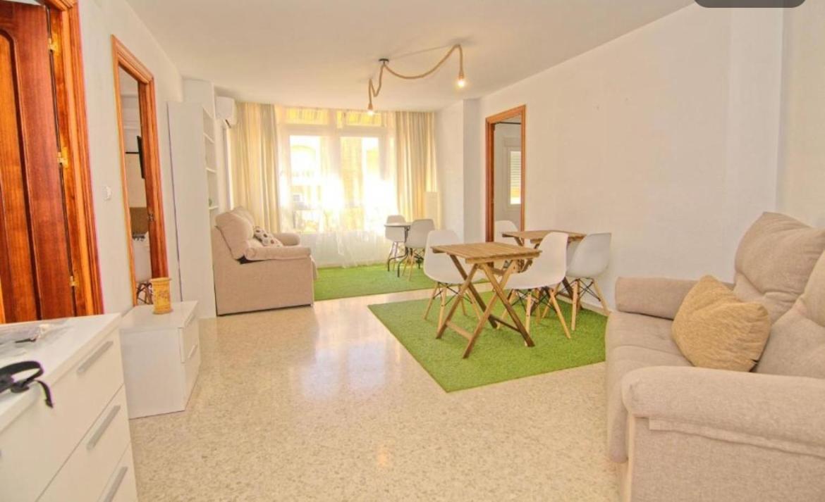 Guest House Mota Málaga Eksteriør bilde