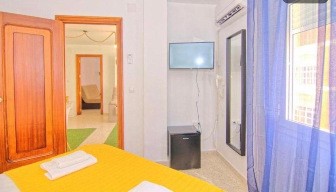 Guest House Mota Málaga Eksteriør bilde
